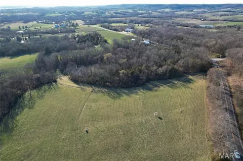 12 S Ac S Highway 94, Augusta, MO 63332