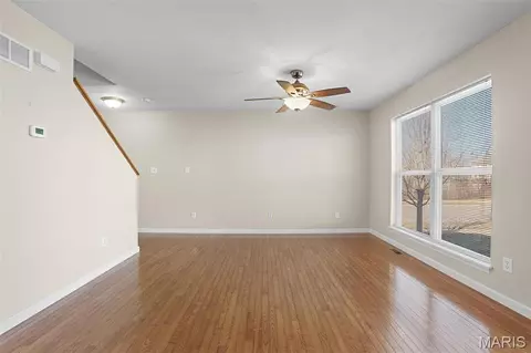 Living - 301 Wild Oak Dr, O'fallon, MO 63368 photo 2 of 4