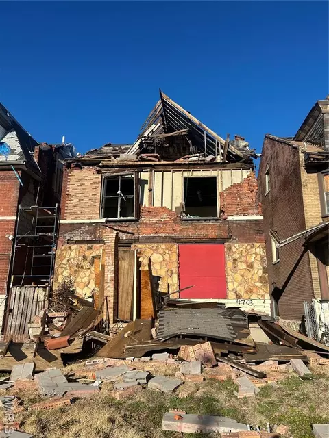 4713 Page Blvd, Saint Louis, MO 63113
