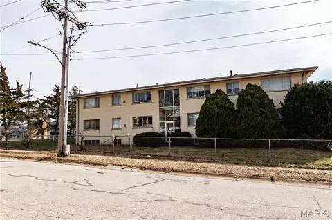 8331 Duryea Ave, Jennings, MO 63136