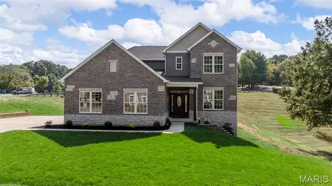 1556 Wildhorse Parkway Dr, Chesterfield, MO 63005