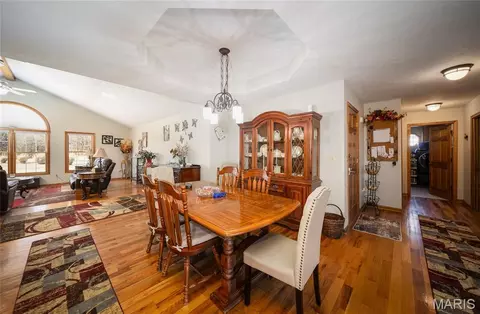 Dining - 37595 Westgate Rd, Plato, MO 65552 photo 1 of 2