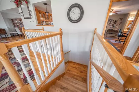 Entry Way - 37595 Westgate Rd, Plato, MO 65552 photo 3 of 4