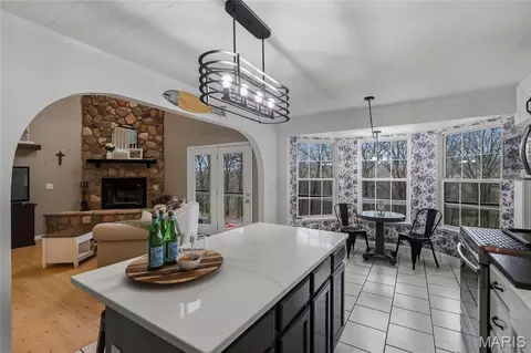 Kitchen - 766 Eagles View Ln, Saint Clair, MO 63077 photo 3 of 4