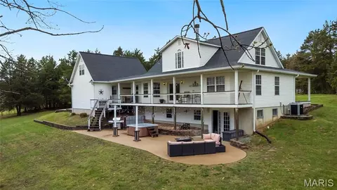Exterior - 766 Eagles View Ln, Saint Clair, MO 63077 photo 6 of 7