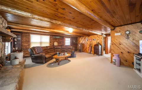 Living - 8765 Highway E, Arcadia, MO 63621 photo 3 of 3