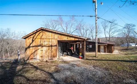 Exterior - 8765 Highway E, Arcadia, MO 63621 photo 6 of 11