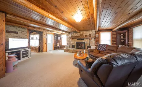 Living - 8765 Highway E, Arcadia, MO 63621 photo 1 of 3