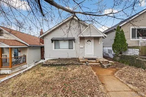 2164 Knox Ave, Saint Louis, MO 63139