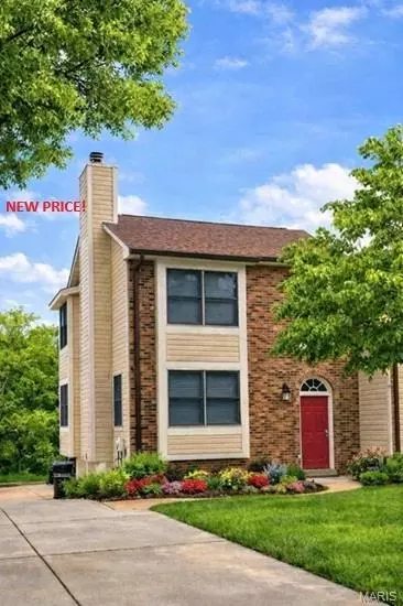 5527 Pierre Ct, Saint Louis, MO 63128