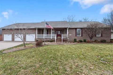2137 Chesapeake Ave, Cape Girardeau, MO 63701