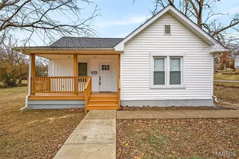 113 N B St, Bonne Terre, MO 63628