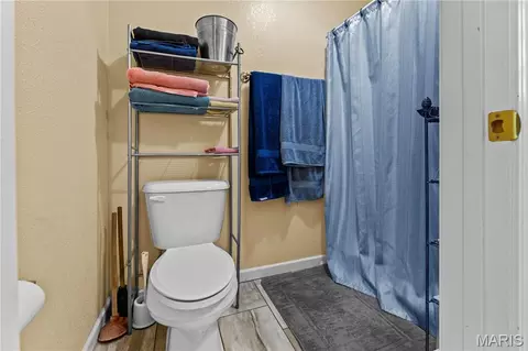 Bath - 1506 Highway K, Saint Clair, MO 63077 photo 1 of 3
