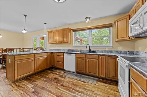 Kitchen - 1506 Highway K, Saint Clair, MO 63077 photo 1 of 2