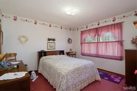Bedroom - 15799 County Road 7200, Rolla, MO 65401 photo 4 of 6