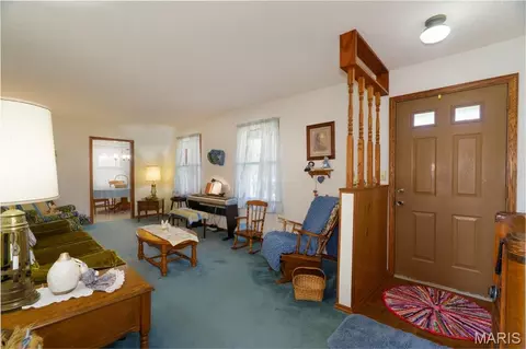 Entry Way - 15799 County Road 7200, Rolla, MO 65401 photo 1 of 2