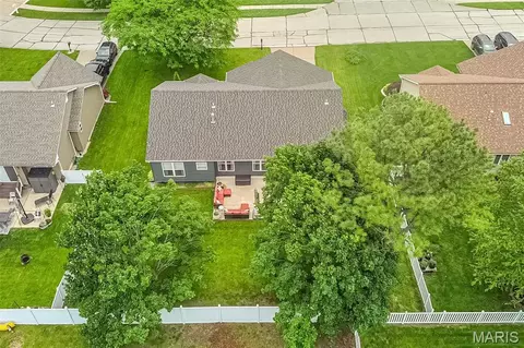 View/Area - 1865 Highgrove Dr, O'fallon, MO 63366 photo 1 of 4