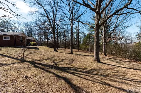 Exterior - 1002 Vista Dr, Rolla, MO 65401 photo 8 of 14