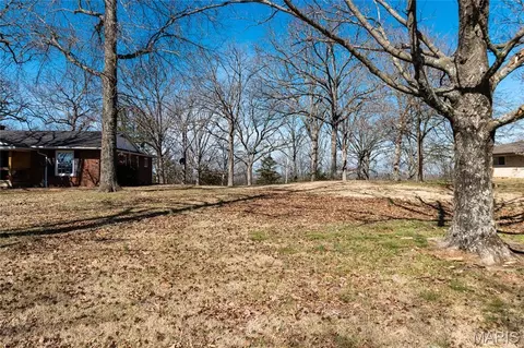 Exterior - 1002 Vista Dr, Rolla, MO 65401 photo 6 of 14