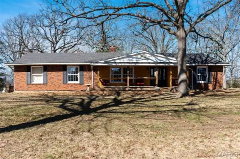 1002 Vista Dr, Rolla, MO 65401