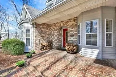 Exterior - 364 Whispering Forest Ln, Pacific, MO 63069 photo 5 of 10