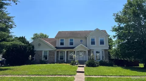 15645 Chaste St, Florissant, MO 63034