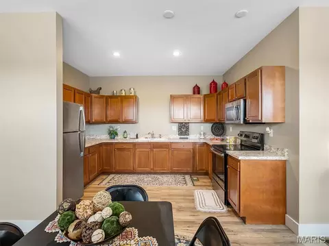 Kitchen - 96 High Trl, Eureka, MO 63025 photo 8 of 8