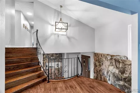 Entry Way - 2850 Meyer Rd, Festus, MO 63028 photo 3 of 3