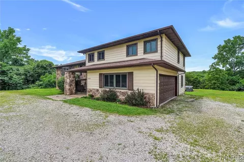 Exterior - 2850 Meyer Rd, Festus, MO 63028 photo 8 of 16