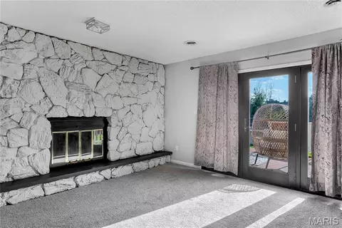 Living - 2850 Meyer Rd, Festus, MO 63028 photo 3 of 3