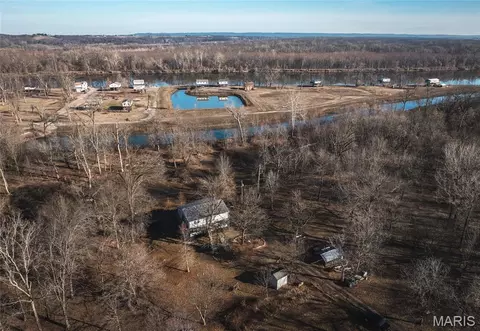 10 Lehmond Island Rd, Saint Charles, MO 63301