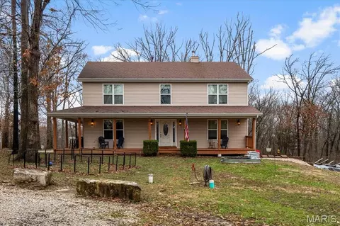 18 Chatteau Ct, Foristell, MO 63348