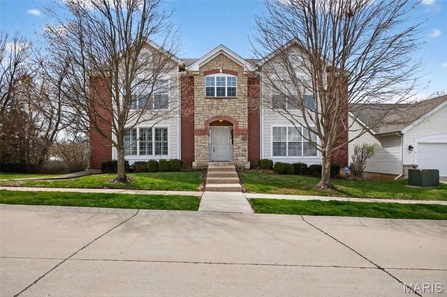 12121 Mckelvey Pl #101, Bridgeton, MO 63044