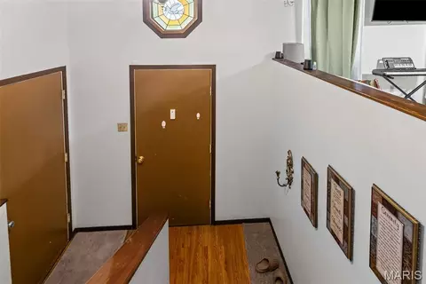 Entry Way - 2006 Maple Tree Ln, Sauget, IL 62206 photo 1 of 1