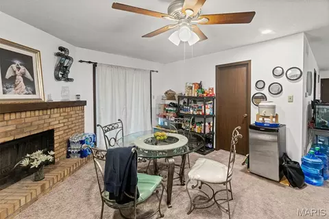 Dining - 2006 Maple Tree Ln, Sauget, IL 62206 photo 2 of 2