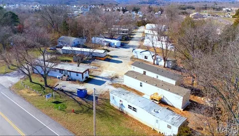6101 Jo Dr, House Springs, MO 63051