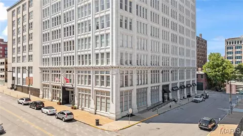 1501 Locust #905, Saint Louis, MO 63103