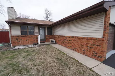 3170 Yale Dr, Granite City, IL 62040
