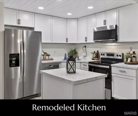 1400 Heritage Lndg UNIT 203, Saint Charles, MO 63303