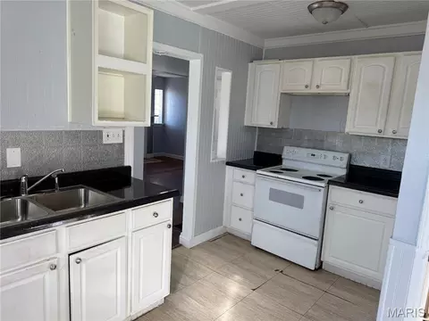 Kitchen - 6203 Dardanella Ave, Normandy, MO 63121 photo 1 of 1