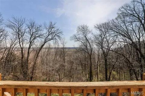 Exterior - 6 River Bluff Ct, Augusta, MO 63332 photo 9 of 9