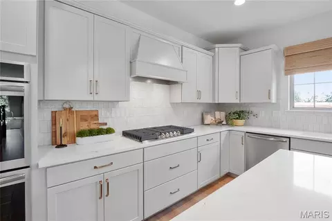 Kitchen - 19 Maple Brook Dr, Unincorporated, MO 63366 photo 3 of 3