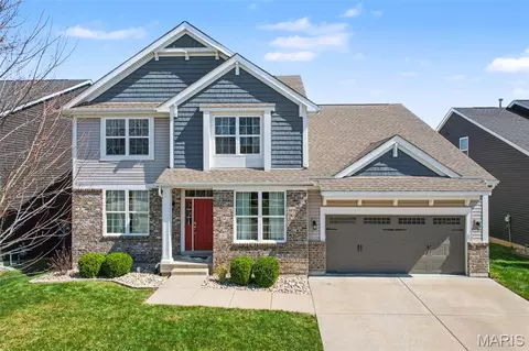 310 Haycastle Dr, O'fallon, MO 63367