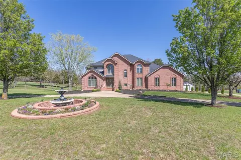 14114 Christy Ln, Poplar Bluff, MO 63901