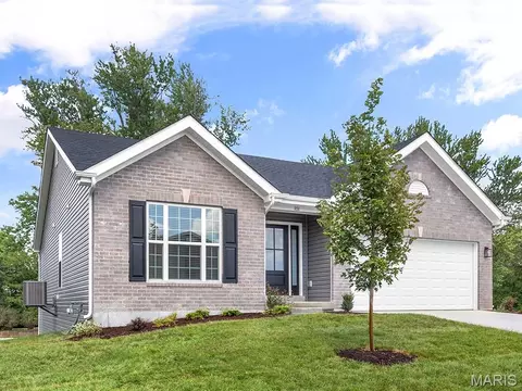 2 Aspen Ii At Wilmer Vly, Wentzville, MO 63385