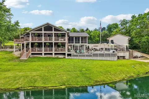 3589 State Route 110, De Soto, MO 63020