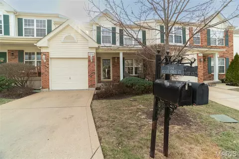 3558 Pearson Pointe Ct, Saint Louis, MO 63129