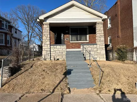 5929 Lucille Ave, Saint Louis, MO 63136