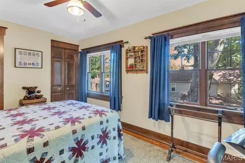 Bedroom - 415 Wesley Ave, Ferguson, MO 63135 photo 2 of 5