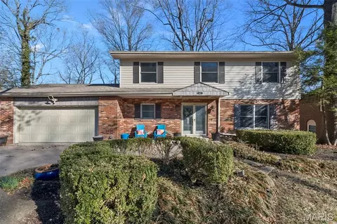 2022 Allen Dr, Cape Girardeau, MO 63701